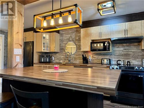 1075 Victoria Street, Saint-Jacques, NB - Indoor Photo Showing Kitchen