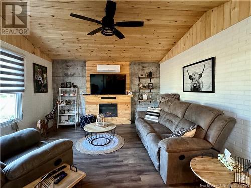 1075 Victoria Street, Saint-Jacques, NB - Indoor Photo Showing Living Room With Fireplace