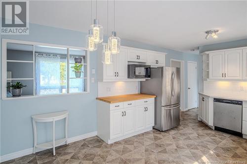 826 Danells Drive, Saint John, NB - Indoor Photo Showing Kitchen