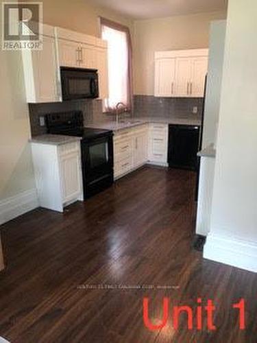 423 Central Avenue, London, ON - Indoor Photo Showing Kitchen