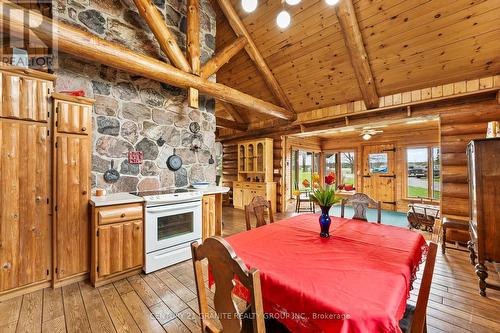 32062 Hwy 28 E, Bancroft, ON - Indoor Photo Showing Dining Room