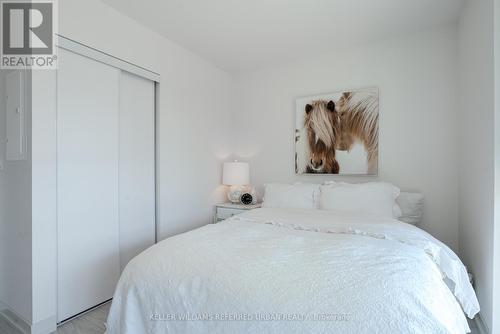 117 - 2201 Kingston Road, Toronto (Cliffcrest), ON - Indoor Photo Showing Bedroom