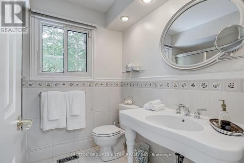 1123 Fair Birch Drive, Mississauga (Lorne Park), ON - Indoor Photo Showing Bathroom