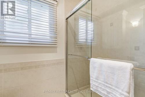 1296 Cermel Drive, Mississauga (Lorne Park), ON - Indoor Photo Showing Bathroom