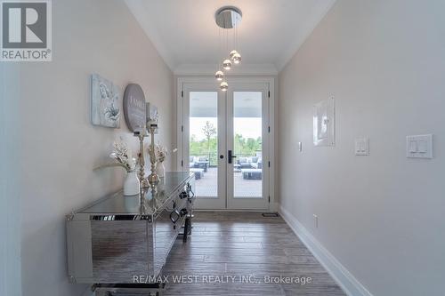 2081 20Th Side Road, Milton (Nassagaweya), ON - Indoor Photo Showing Other Room