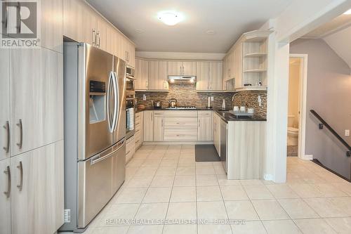 10 Arnprior Road, Brampton, ON - Indoor Photo Showing Kitchen