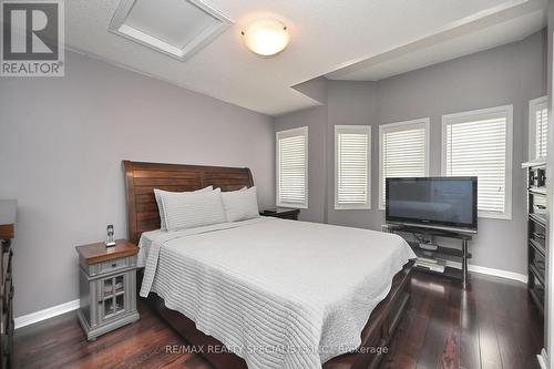 10 Arnprior Road, Brampton (Northwest Brampton), ON - Indoor Photo Showing Bedroom