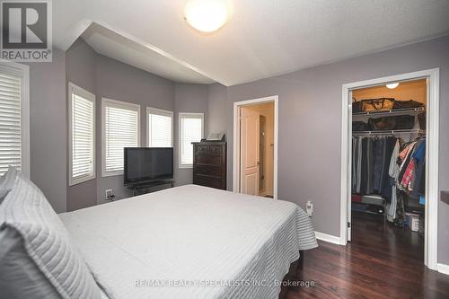 10 Arnprior Road, Brampton (Northwest Brampton), ON - Indoor Photo Showing Bedroom