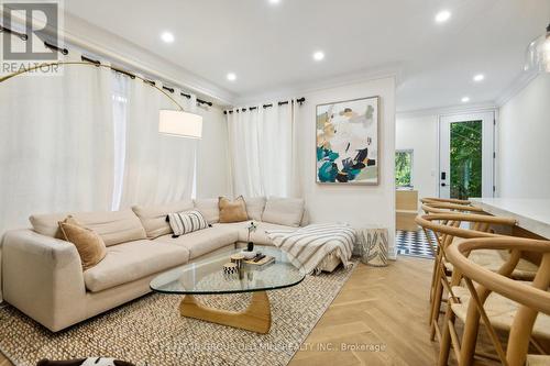 133 Westminster Avenue, Toronto (High Park-Swansea), ON - Indoor Photo Showing Living Room