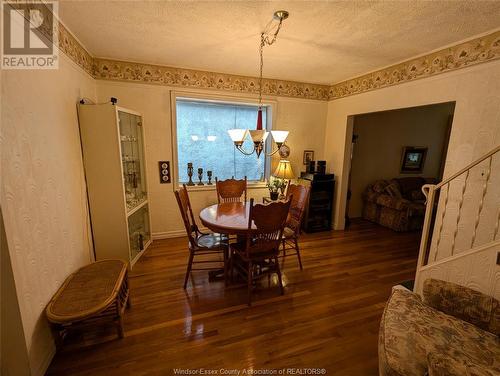 2029 Iroquois Street, Windsor, ON - Indoor Photo Showing Dining Room