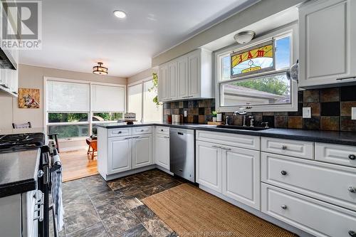 231 Division Street South, Kingsville, ON - Indoor Photo Showing Kitchen