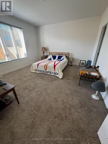 27 Seaton Crescent, Tillsonburg, ON - Indoor Photo Showing Bedroom