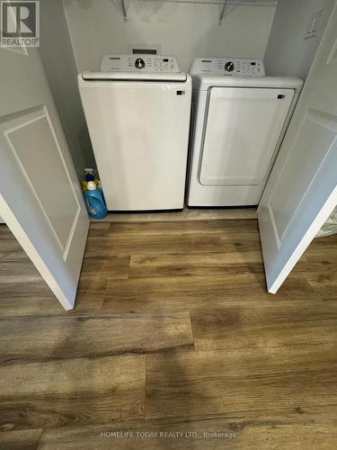 27 Seaton Crescent, Tillsonburg, ON - Indoor Photo Showing Laundry Room