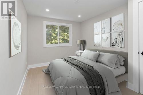 49 Spartan Avenue, Hamilton (Stoney Creek), ON - Indoor Photo Showing Bedroom