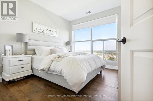 906 - 1880 Gordon Street, Guelph (Guelph South), ON - Indoor Photo Showing Bedroom