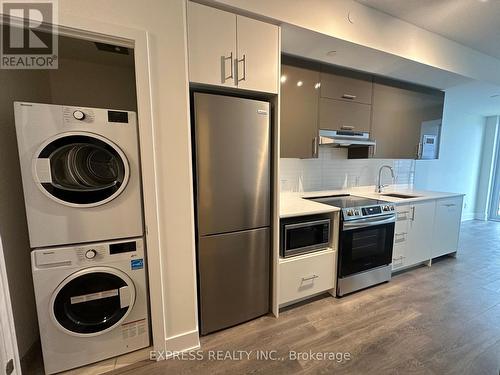 1216 - 188 Fairview Mall Drive, Toronto (Don Valley Village), ON - Indoor Photo Showing Laundry Room