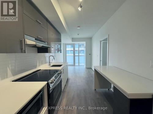 1216 - 188 Fairview Mall Drive, Toronto (Don Valley Village), ON - Indoor Photo Showing Kitchen With Upgraded Kitchen