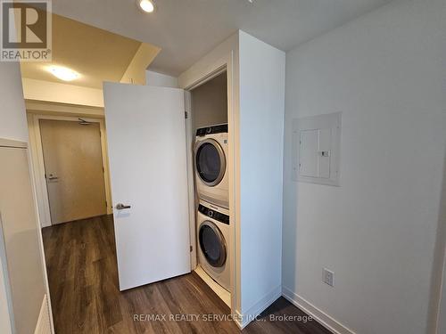 3116 - 138 Downes Street, Toronto (Waterfront Communities), ON - Indoor Photo Showing Laundry Room