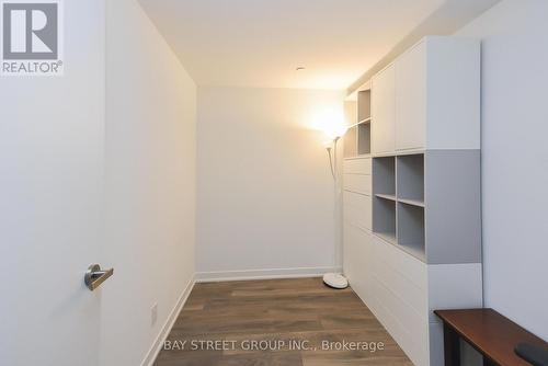 2109 - 100 Harbour Street, Toronto, ON - Indoor Photo Showing Other Room