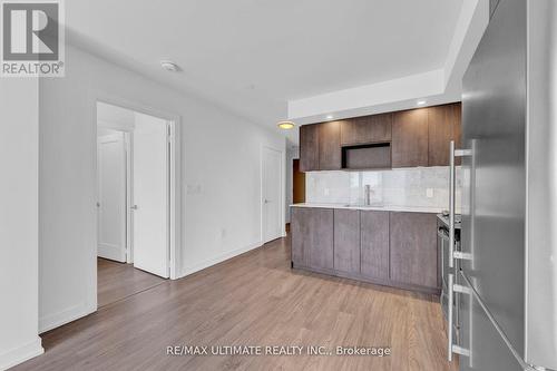 1006 - 225 Village Green Square, Toronto (Agincourt South-Malvern West), ON - Indoor Photo Showing Kitchen