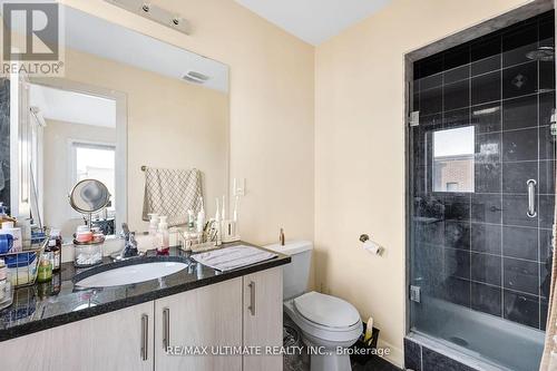 2632 Castlegate Crossing Drive, Pickering, ON - Indoor Photo Showing Bathroom