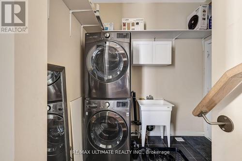 2632 Castlegate Crossing Drive, Pickering, ON - Indoor Photo Showing Laundry Room