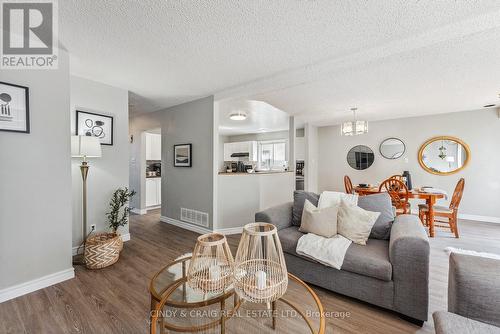 42 Soper Creek Drive, Clarington (Bowmanville), ON - Indoor Photo Showing Living Room