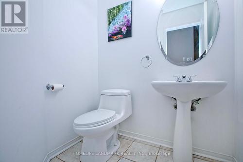 90 Bassett Avenue, Richmond Hill (Langstaff), ON - Indoor Photo Showing Bathroom