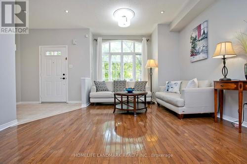 90 Bassett Avenue, Richmond Hill (Langstaff), ON - Indoor Photo Showing Other Room