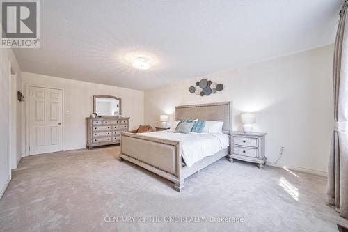 47 Hawkes Drive, Richmond Hill, ON - Indoor Photo Showing Bedroom