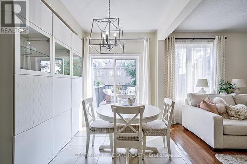 47 Hawkes Drive, Richmond Hill, ON - Indoor Photo Showing Dining Room