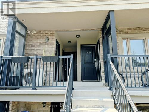 320 John Street, Markham (Aileen-Willowbrook), ON - Outdoor