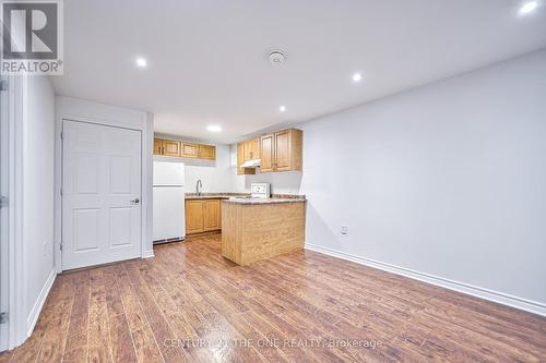 140 Orchard Heights Boulevard, Aurora, ON - Indoor Photo Showing Other Room