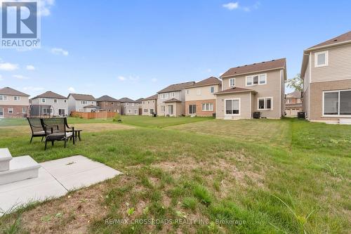 118 Tumblewood Place W, Welland, ON - Outdoor With Backyard