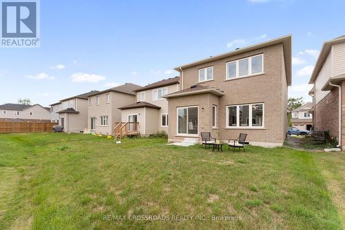 118 Tumblewood Place W, Welland, ON - Outdoor With Backyard With Exterior