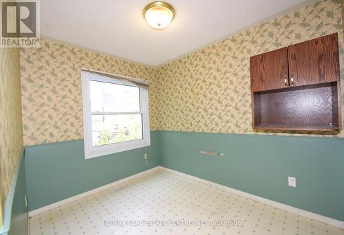 111 - 1247 Huron Street, London, ON - Indoor Photo Showing Other Room