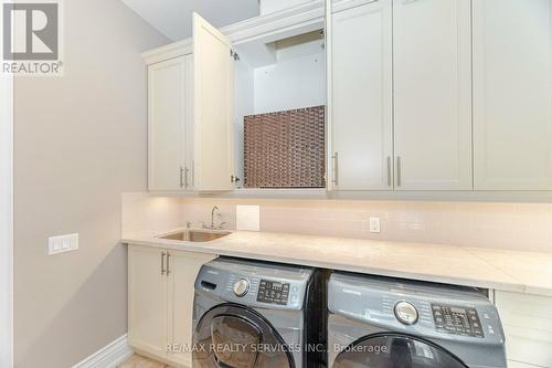 18873 Heart Lake Road, Caledon, ON - Indoor Photo Showing Laundry Room