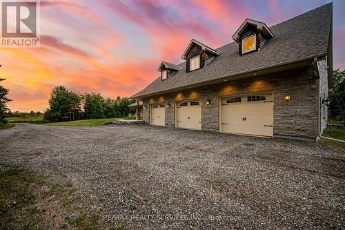 18873 Heart Lake Road, Caledon, ON - Outdoor