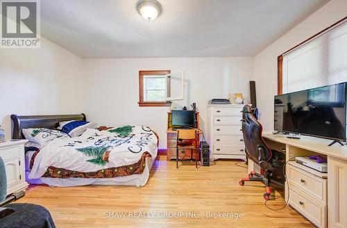 157 Cityview Drive N, Guelph (Grange Hill East), ON - Indoor Photo Showing Bedroom