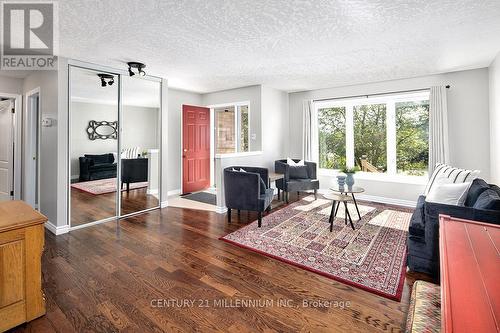 38 Lawler Drive, Grey Highlands (Markdale), ON - Indoor Photo Showing Living Room