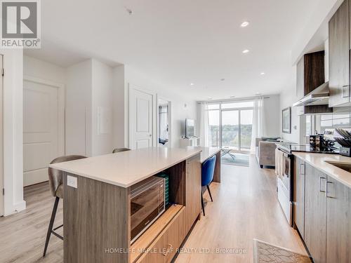 1310 - 15 Glebe Street, Cambridge, ON - Indoor Photo Showing Kitchen With Upgraded Kitchen