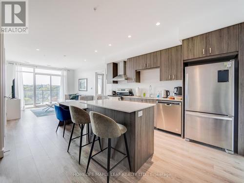 1310 - 15 Glebe Street, Cambridge, ON - Indoor Photo Showing Kitchen With Stainless Steel Kitchen With Upgraded Kitchen