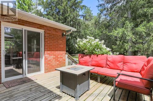 46 Royal Estate Drive, Kawartha Lakes (Pontypool), ON - Outdoor With Deck Patio Veranda With Exterior