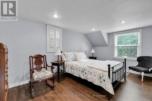 465 Ashland Avenue, London, ON - Indoor Photo Showing Bedroom