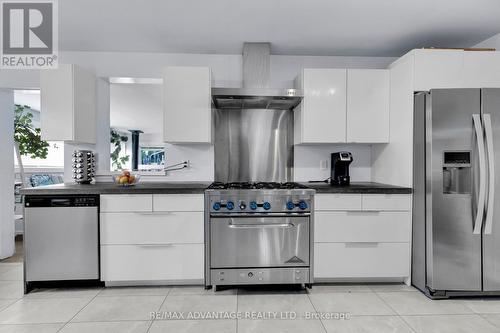 465 Ashland Avenue, London, ON - Indoor Photo Showing Kitchen With Upgraded Kitchen