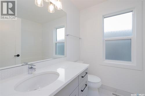 364 Olson Lane E, Saskatoon, SK - Indoor Photo Showing Bathroom