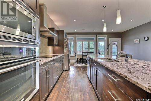 4613 Skinner Crescent, Regina, SK - Indoor Photo Showing Kitchen With Double Sink With Upgraded Kitchen