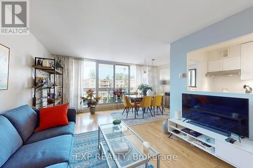 415 - 1801 O'Connor Drive, Toronto (Victoria Village), ON - Indoor Photo Showing Living Room