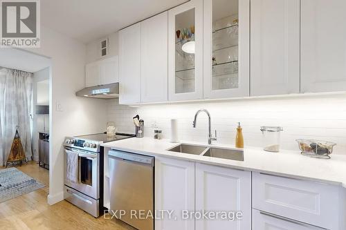 415 - 1801 O'Connor Drive, Toronto (Victoria Village), ON - Indoor Photo Showing Kitchen With Double Sink With Upgraded Kitchen