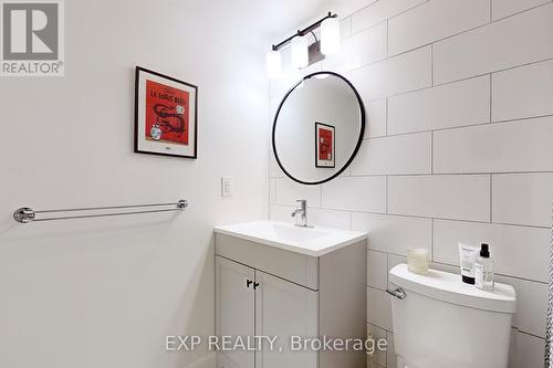 415 - 1801 O'Connor Drive, Toronto (Victoria Village), ON - Indoor Photo Showing Bathroom